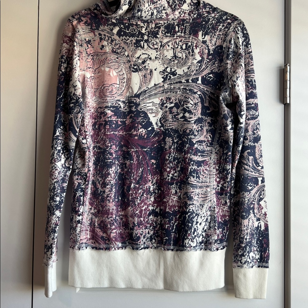 Vanity Multicolor Patterned Hoodie - Picture 9 of 12